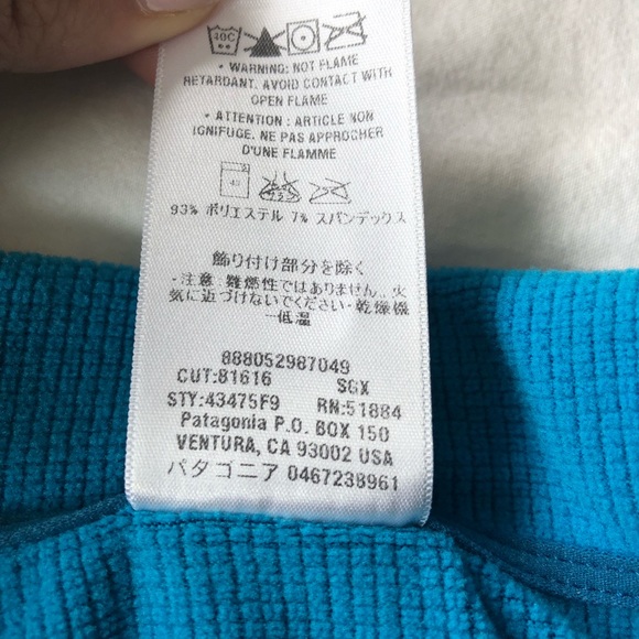 Patagonia Women's Bright Blue Capilene Jacket - Picture 5 of 8